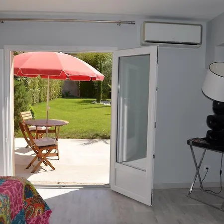 Bed & Breakfast Chambre D'hotes Et Spa 4*