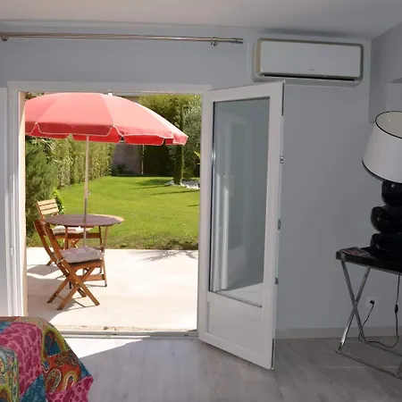 Bed & Breakfast Chambre D'hotes Et Spa 4*